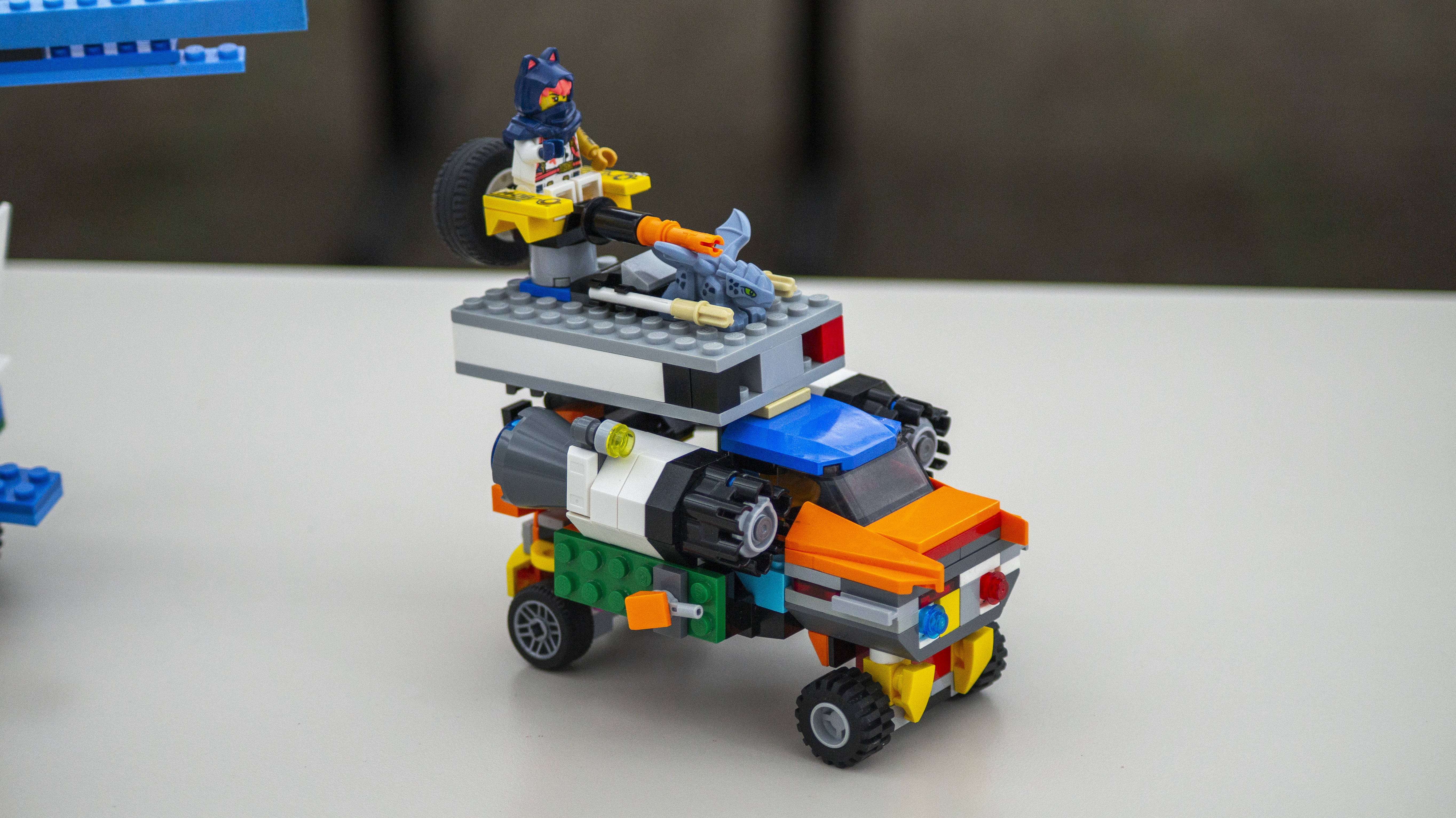 Image of a Lego Creation that looks like a vehicle